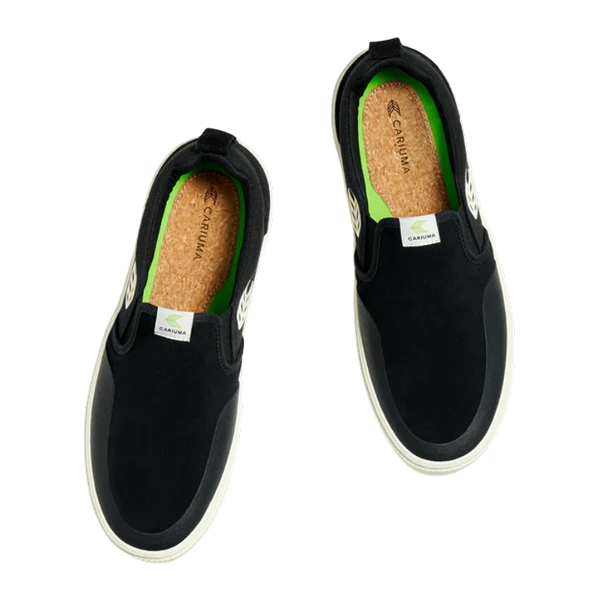 Cariuma - Unisex Slip-On Pro Black/White Skate Shoes